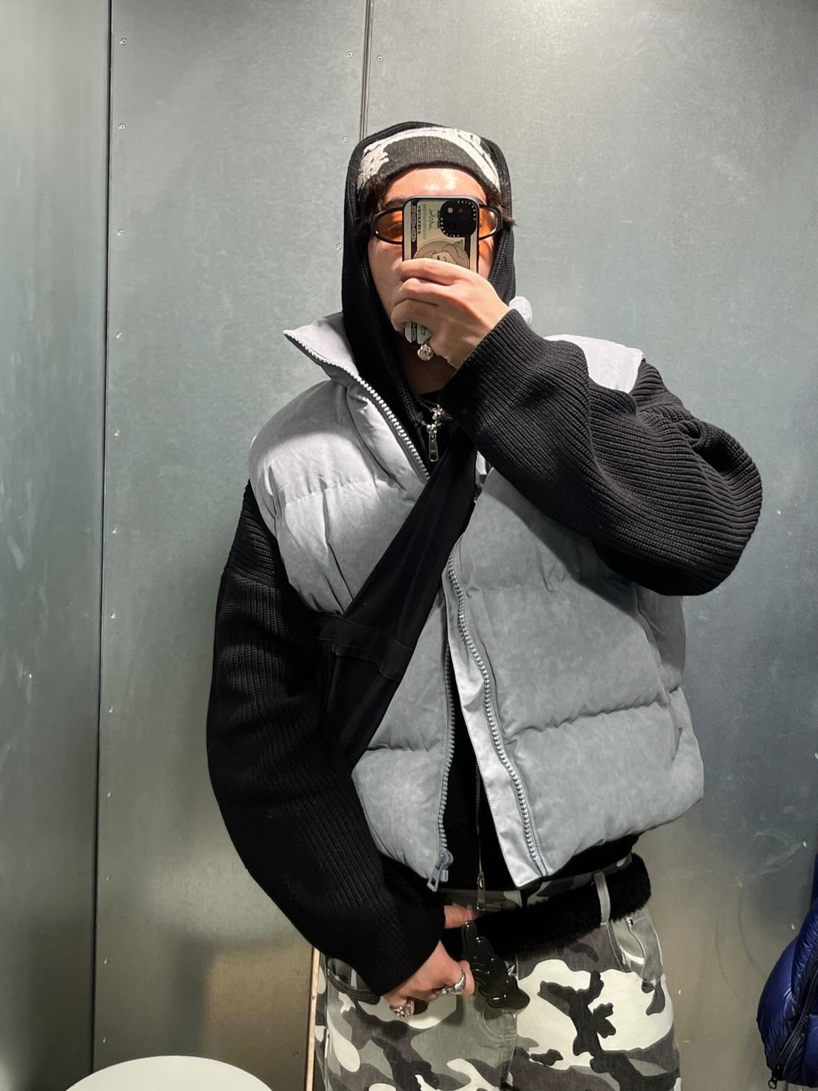 PUFFER VEST - GREY