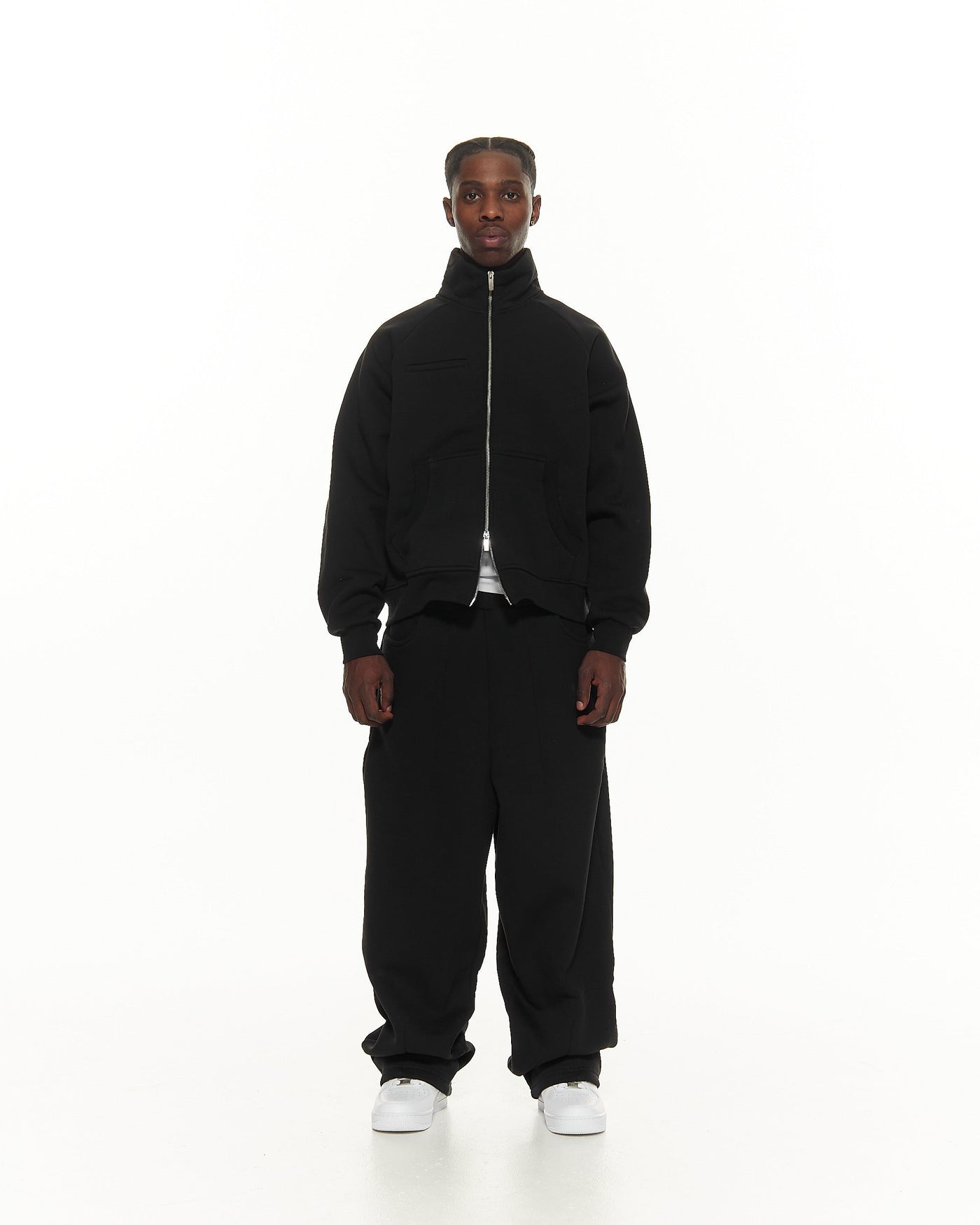 COZY TRACK JACKET - BLACK