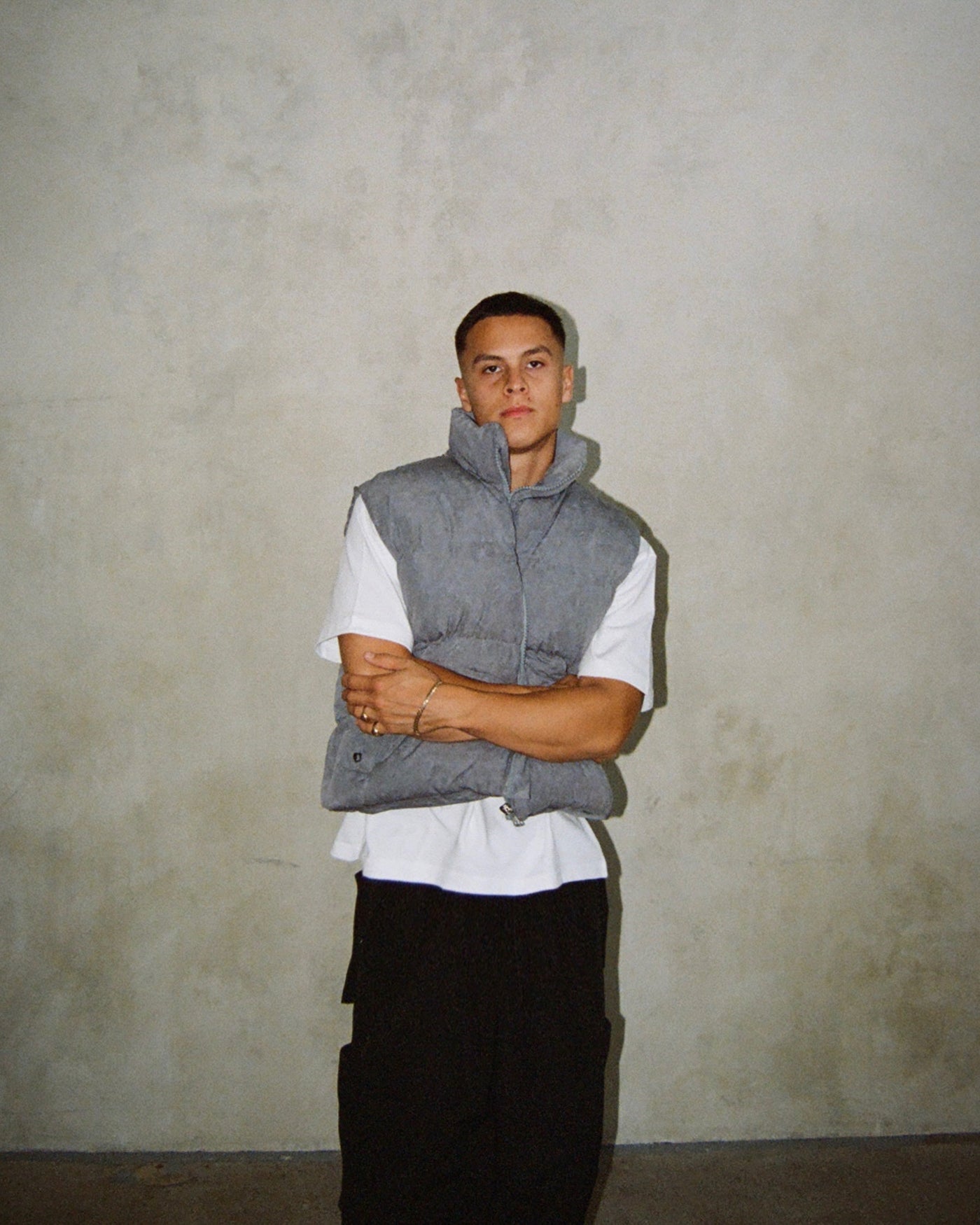 PUFFER VEST - GREY