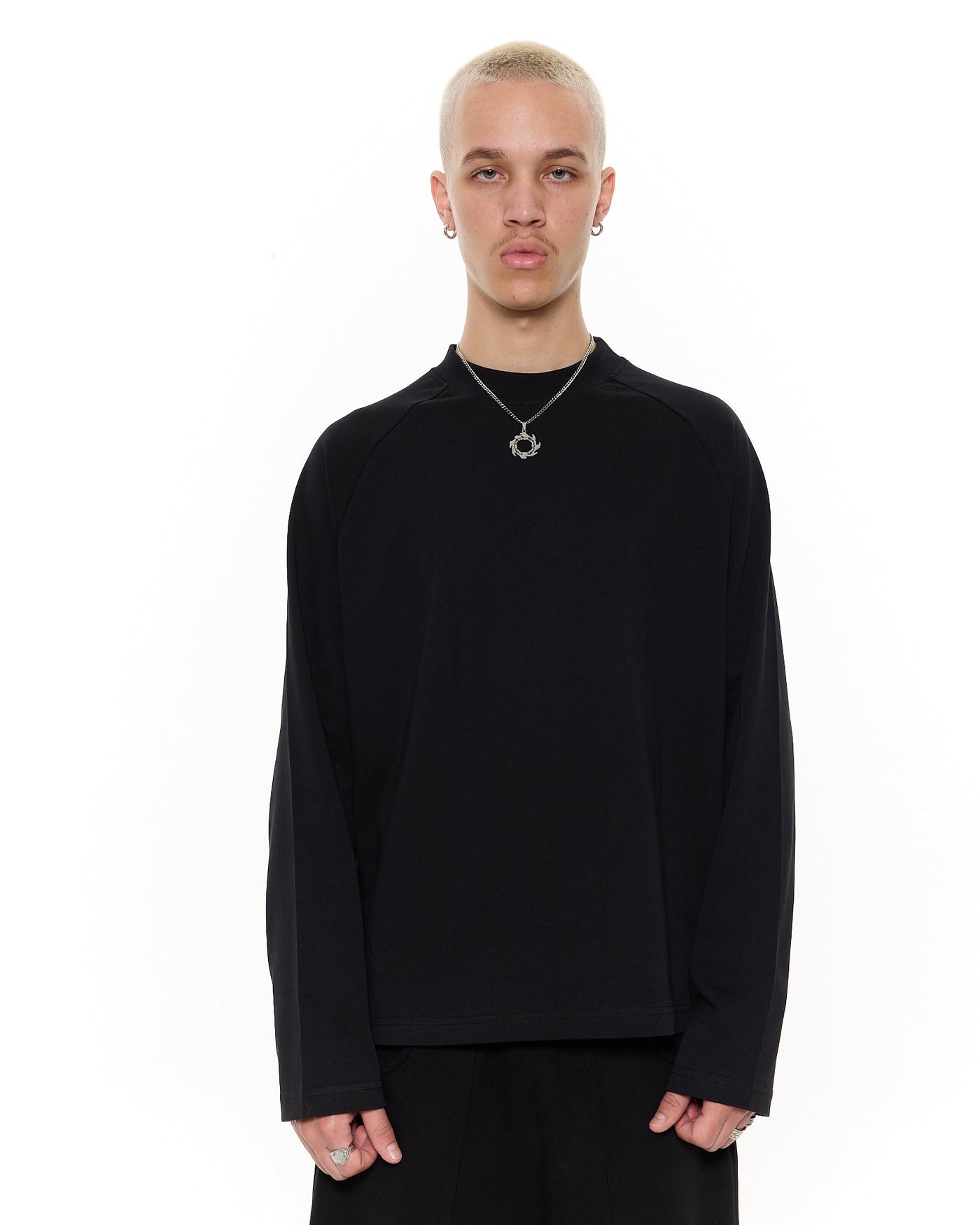 T-SHIRT MANCHES LONGUES - NOIR