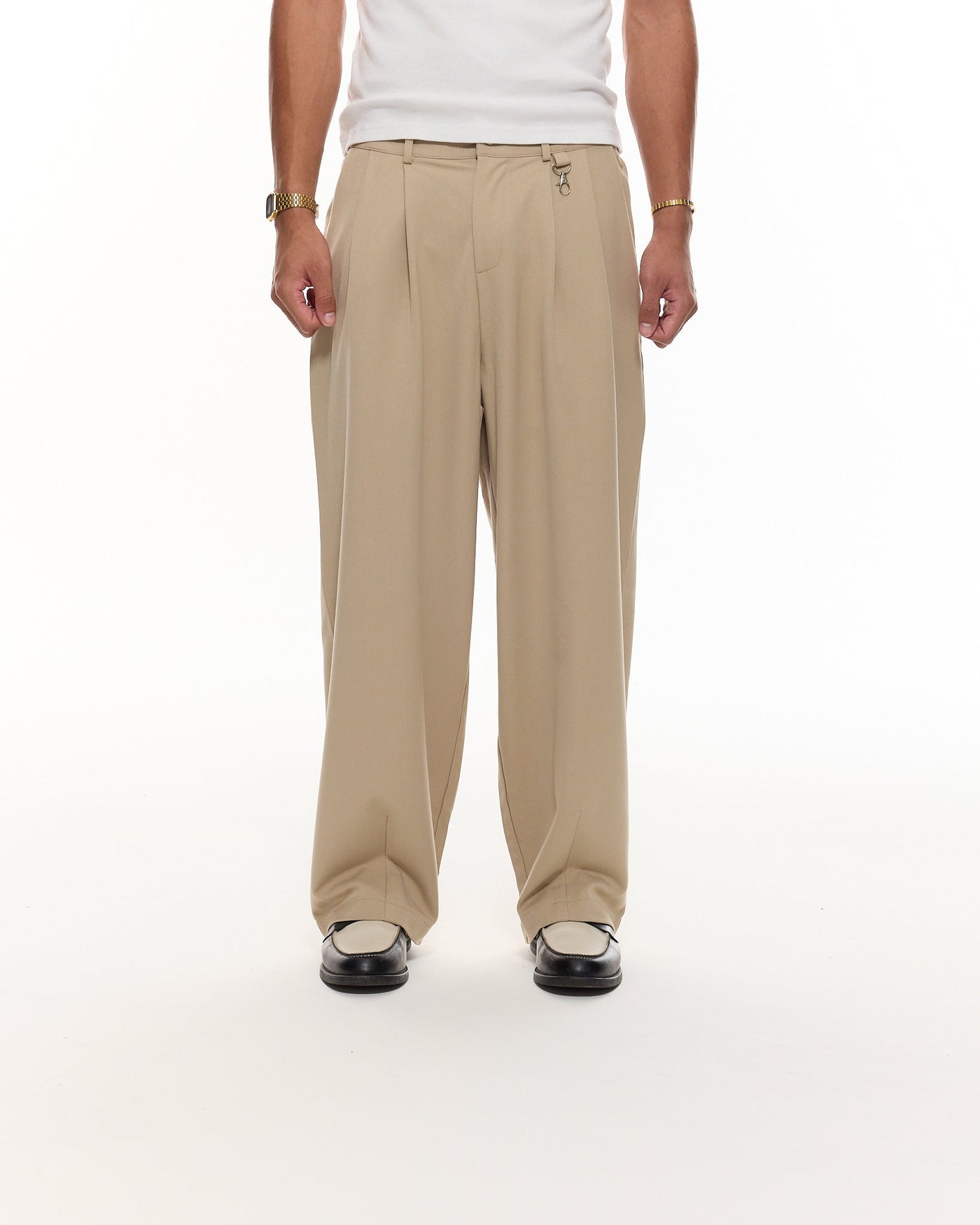 PANTALON À PINCES - SABLE