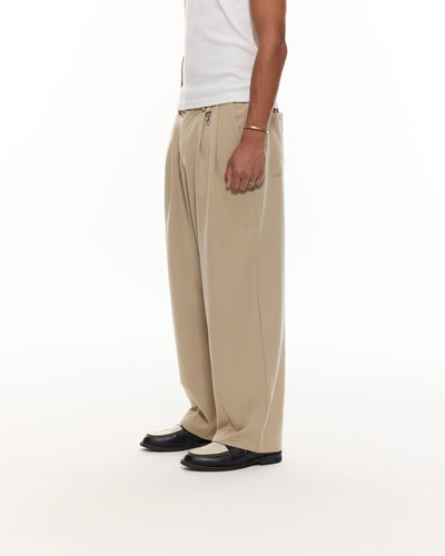 PANTALON À PINCES - SABLE