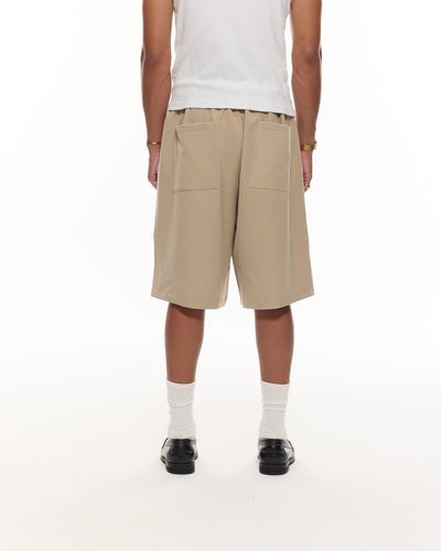SHORT À PINCE - BEIGE