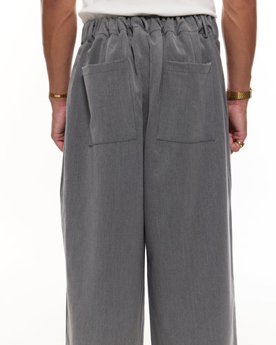 PANTALON À PINCES - GRIS