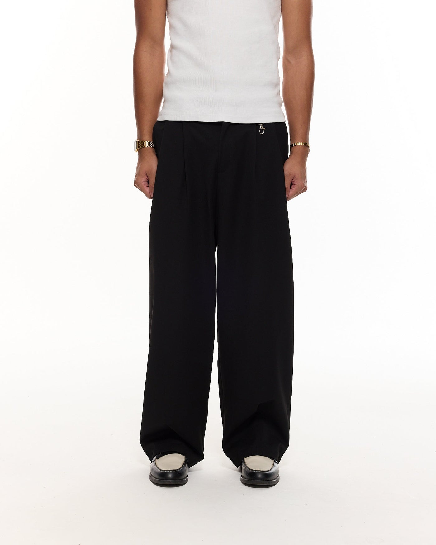 PANTALON À PINCES - NOIR